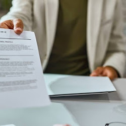 Cara Membuat dan Contoh CV Fresh Graduate yang Menarik